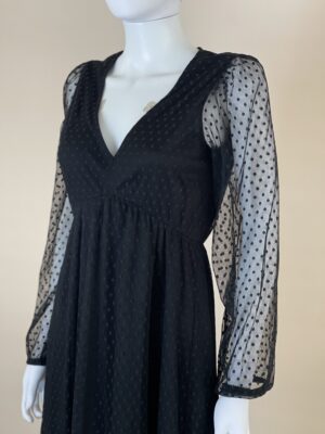 black dress