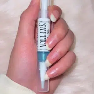 Safira blue nail serum