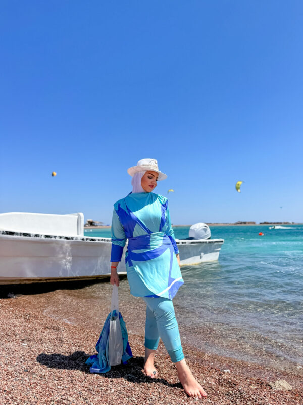 Burkini blue hole