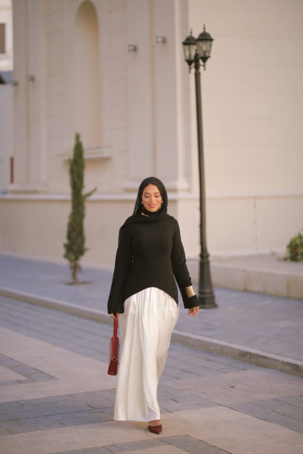 drees Dubai bling