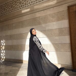 abaya black eye